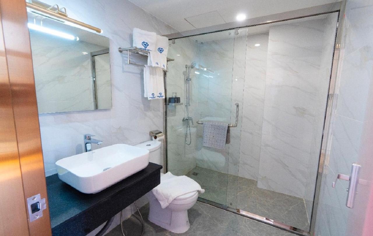 โรงแรมแซฟไฟร์ กรุงเทพมหานคร ภายนอก รูปภาพ