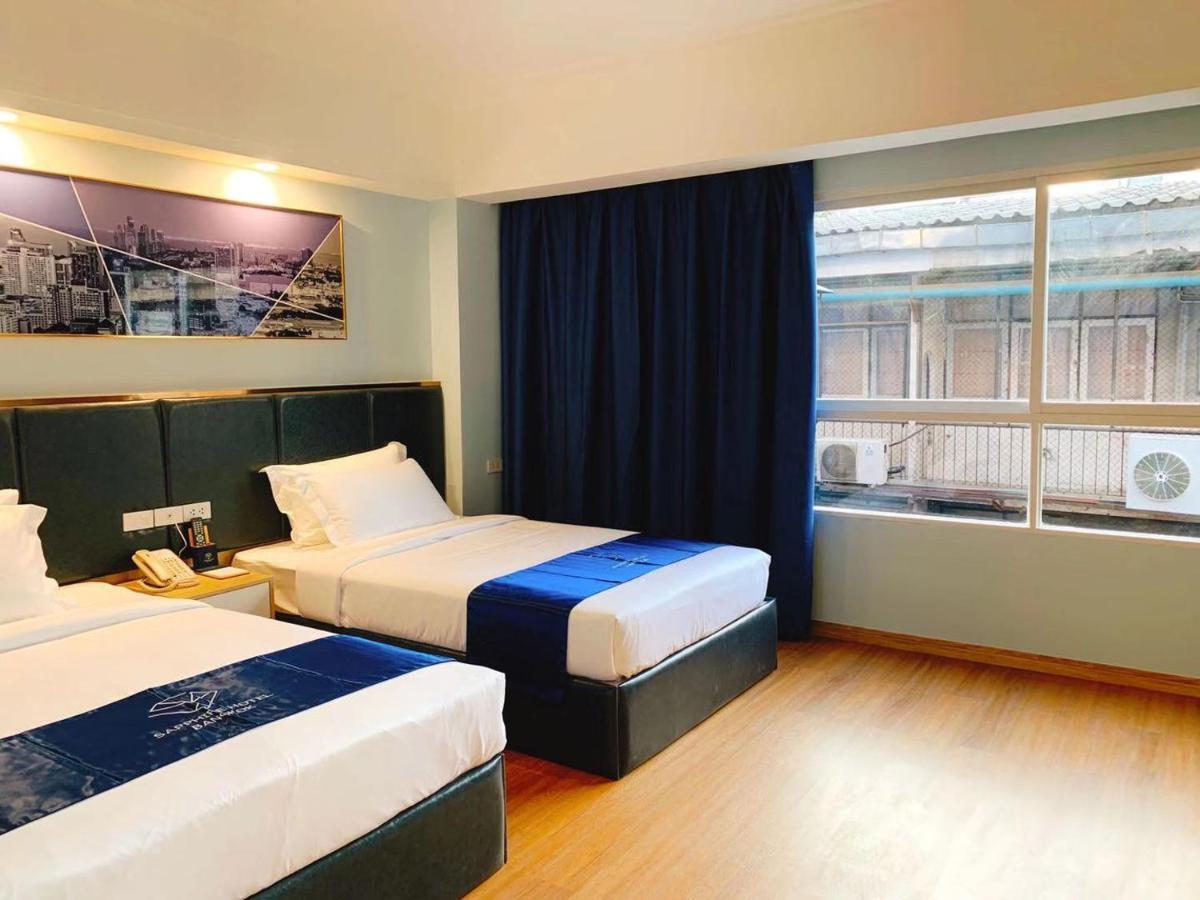 โรงแรมแซฟไฟร์ กรุงเทพมหานคร ภายนอก รูปภาพ Deluxe Room